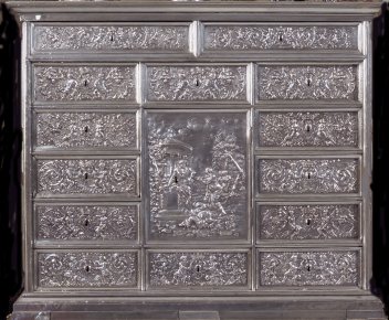 This is Versailles: Silver Furniture of Louis XIV